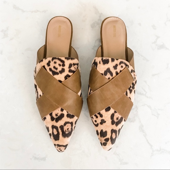 5⭐️/JACKLYN/ Tan Leopard Mule Slip On Flats - Picture 9 of 13